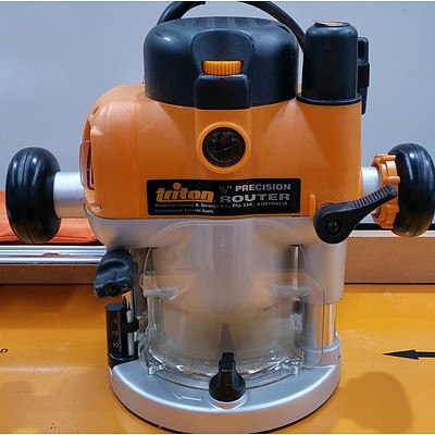Triton 1/2 Inch Precision Router With Triton Workbench and Accessories