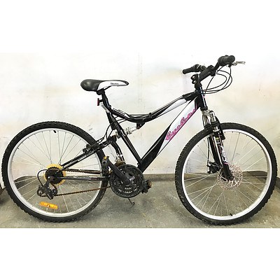 Bikes & Scooter - Lot of 4