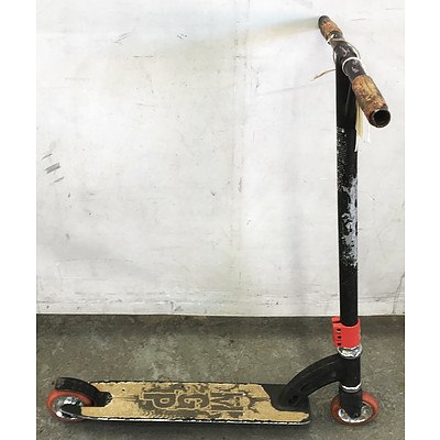 Bikes & Scooter - Lot of 4