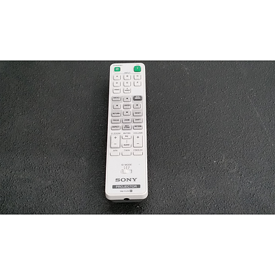 Sony VPL-FX35 LCD Projector