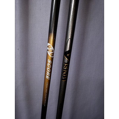 Golf putters & bag of used golf balls