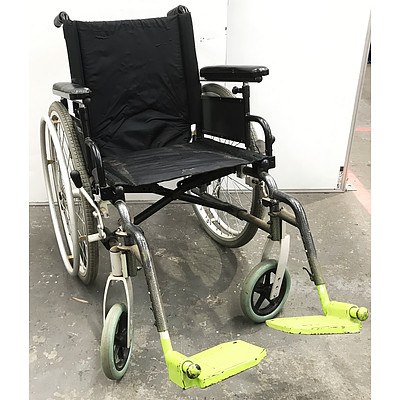 Breezy Ultra 4 Wheelchair