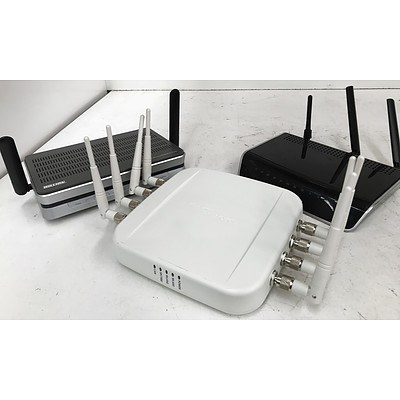 Bulk Lot of Fluke NetComm & Billion Wireless Routers - Lot of 34