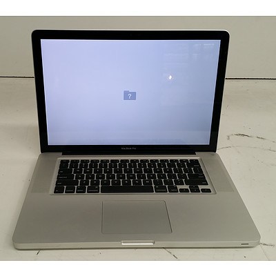 Apple (A1286) 15-Inch Core i7 (2675QM) 2.20GHz MacBook Pro