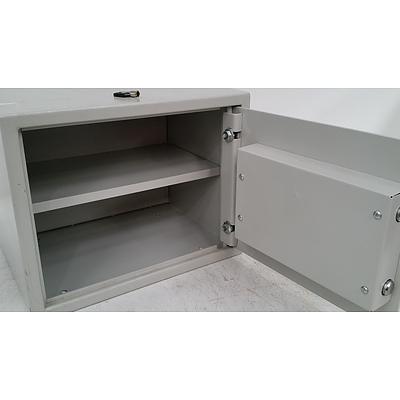 Sandalford Garrison Compact Single Door Electronic Safe