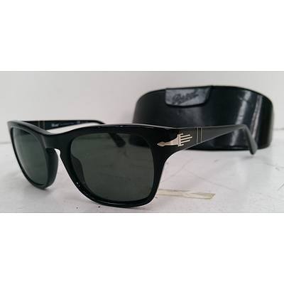 Mens Fashion Accesories - Lot Of 3