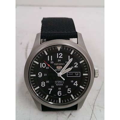 Mens Fashion Accesories - Lot Of 3