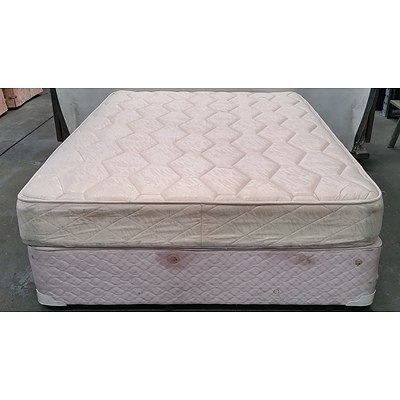 Double Ensemble Bed and Mattress