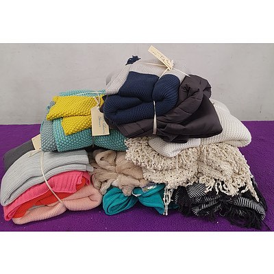 Selection of Various Bed and Lounge Throws - Lot of 13