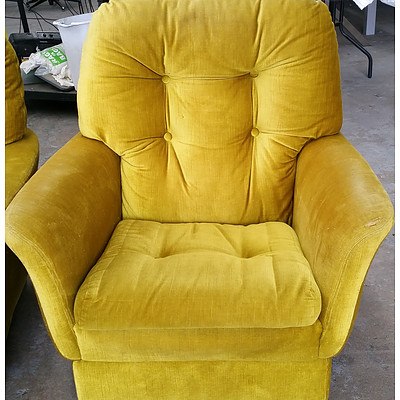 Vintage Retro Three Piece Lounge Suite