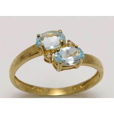9ct Gold Topaz & Diamond Ring