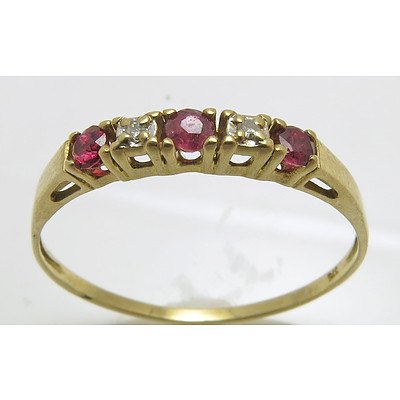 Ruby & Diamond Ring - 9ct Gold