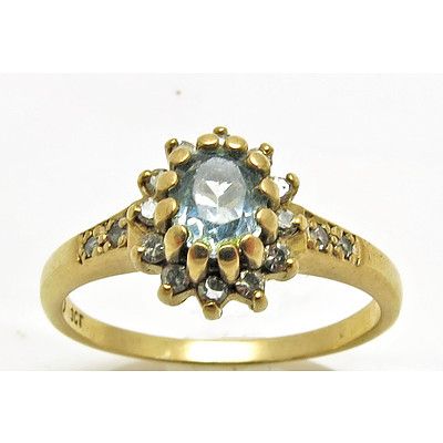 Topaz & Diamond Ring - 9ct Gold