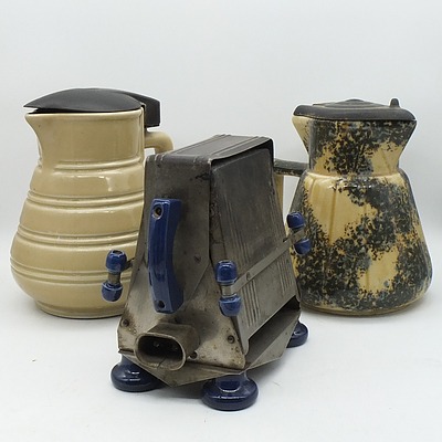 Two Vintage Electric Jugs and A Vintage Electric Toaster