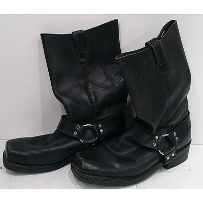 Harley Davidson Leather Vest & Sierra Boots