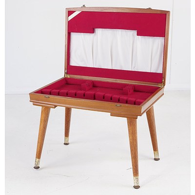 Vintage Maple Baize Lounge Cutlery Canteen on Tapered Legs