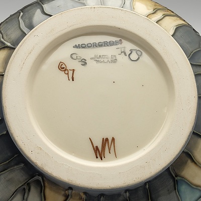 Moorcroft Puffin Pattern Vase Designed by Carole Lovett, 1997