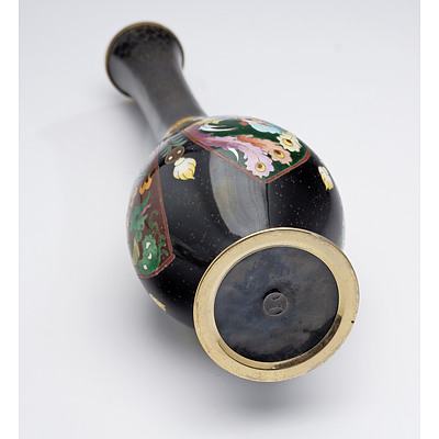 Good Japanese Cloisonne Vase, 20th Century