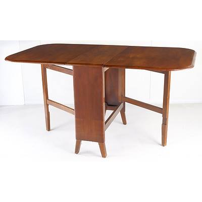 Vintage Gate Leg Table Circa 1940s