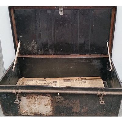 Vintage Military Metal Foot Locker