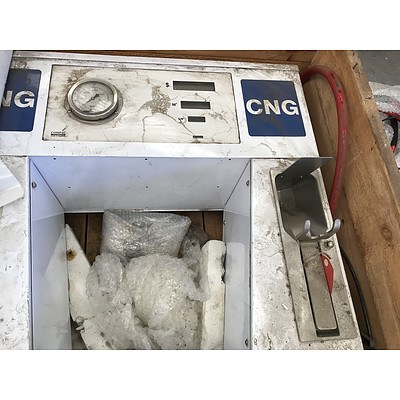CNG Fuel Pump Decanter & Digital Card Acceptor