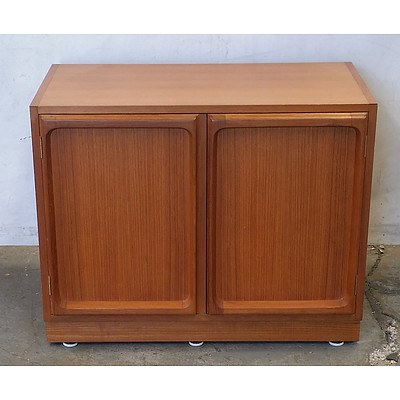 Chiswell Cabinet