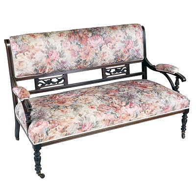 Edwardian Mahogany String Inlaid Settee with Carved and Pierced Back Panels, Early 20th Century