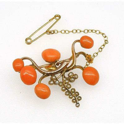 14ct Yellow Gold Pale Orange Natural Coral and Seed Pearl Gape Vine Designed Brooch
