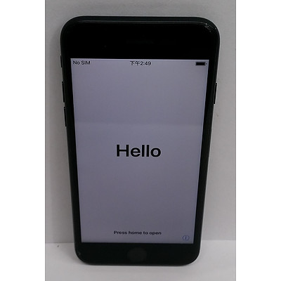 Apple (A1778) 4.7-Inch GSM Black 128GB iPhone 7