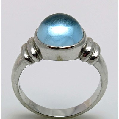 9Ct White Gold Blue Topaz Ring