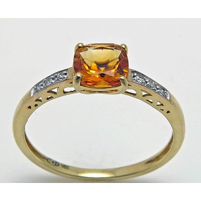 10Ct Gold Citrine & Diamond Ring