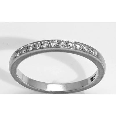 18Ct Gold Diamond-Set Ring