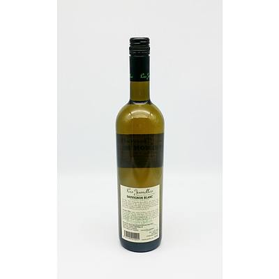 750ml 2011 Les Jamelles Sauvignon Blanc