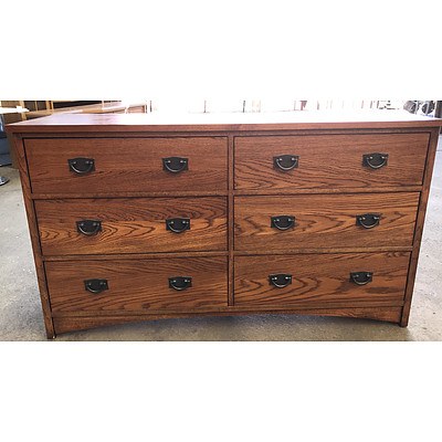 Thomasville Chest of Drawers
