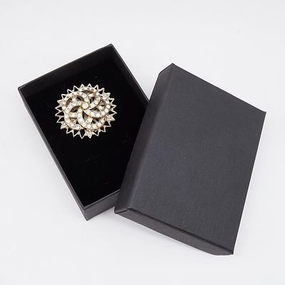 Vintage Spiral Star Burst Paste Brooch