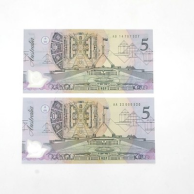 Two Uncirculated 1992 Cole /Fraser $5 Polymer Notes, Medium to Dark Green Serial Number