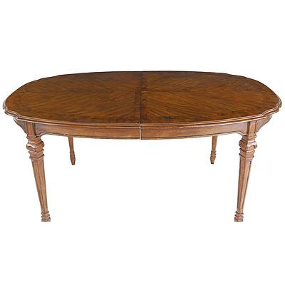 Drexel 8 Person Extension Dining Suite