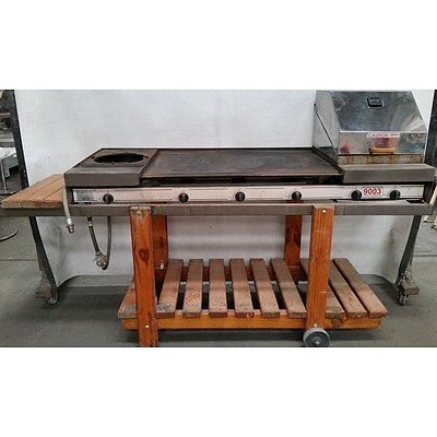 Creative Steel Six Burner Natural Gas Barbecue