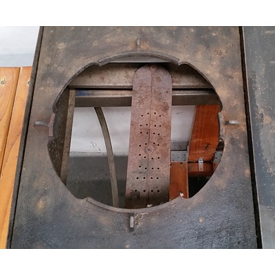 Creative Steel Six Burner Natural Gas Barbecue