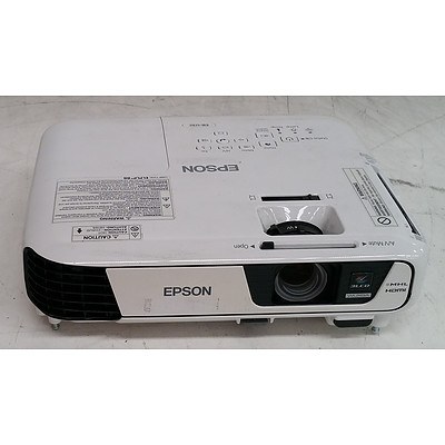Epson (EB-U32) WUXGA 3LCD Projector