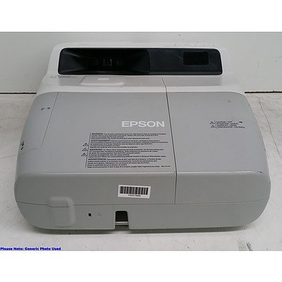 Epson (EB-460) XGA 3LCD Projector