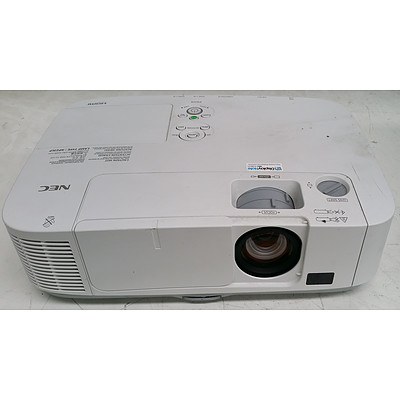 NEC (P451X) XGA 3LCD Projector
