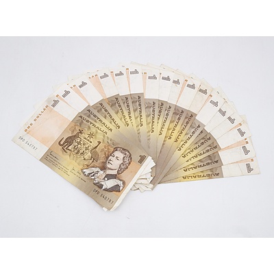 18x 1982 Australian One Dollar Banknotes Knight/Stone