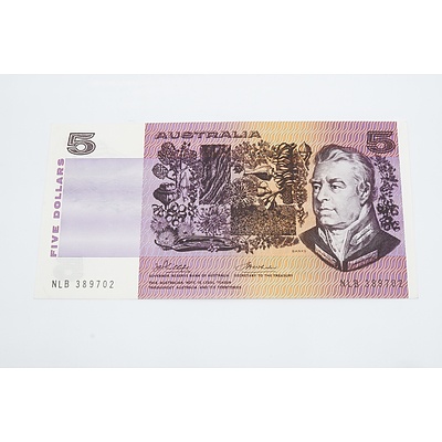 1974 Australian Five Dollar Banknote - Uncirculated