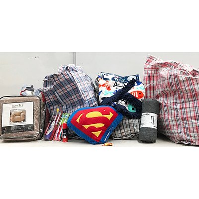 Bulk Lot of Brand New Manchester & Bathroom Accessories