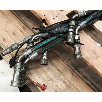 Burder 3050 XP2 Compact Front End Loader Attachment with Bucket