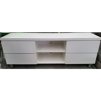 Contemporary Entertainment Unit