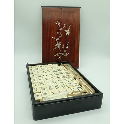 Chinese Shell-Inlaid Mahjong Set