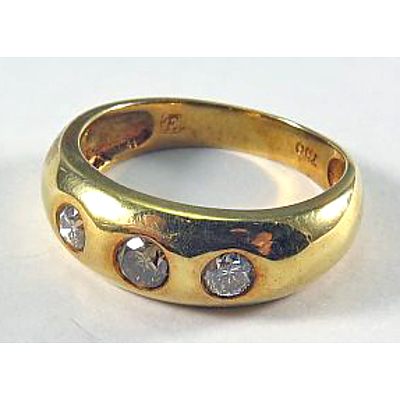 18Ct Gold Cognac & White Diamond Ring