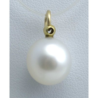 South Sea Pearl Pendant - 18ct Gold